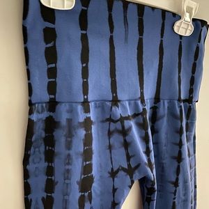 Yelete Tye Dye Drip Seamless Leggings. Size-M